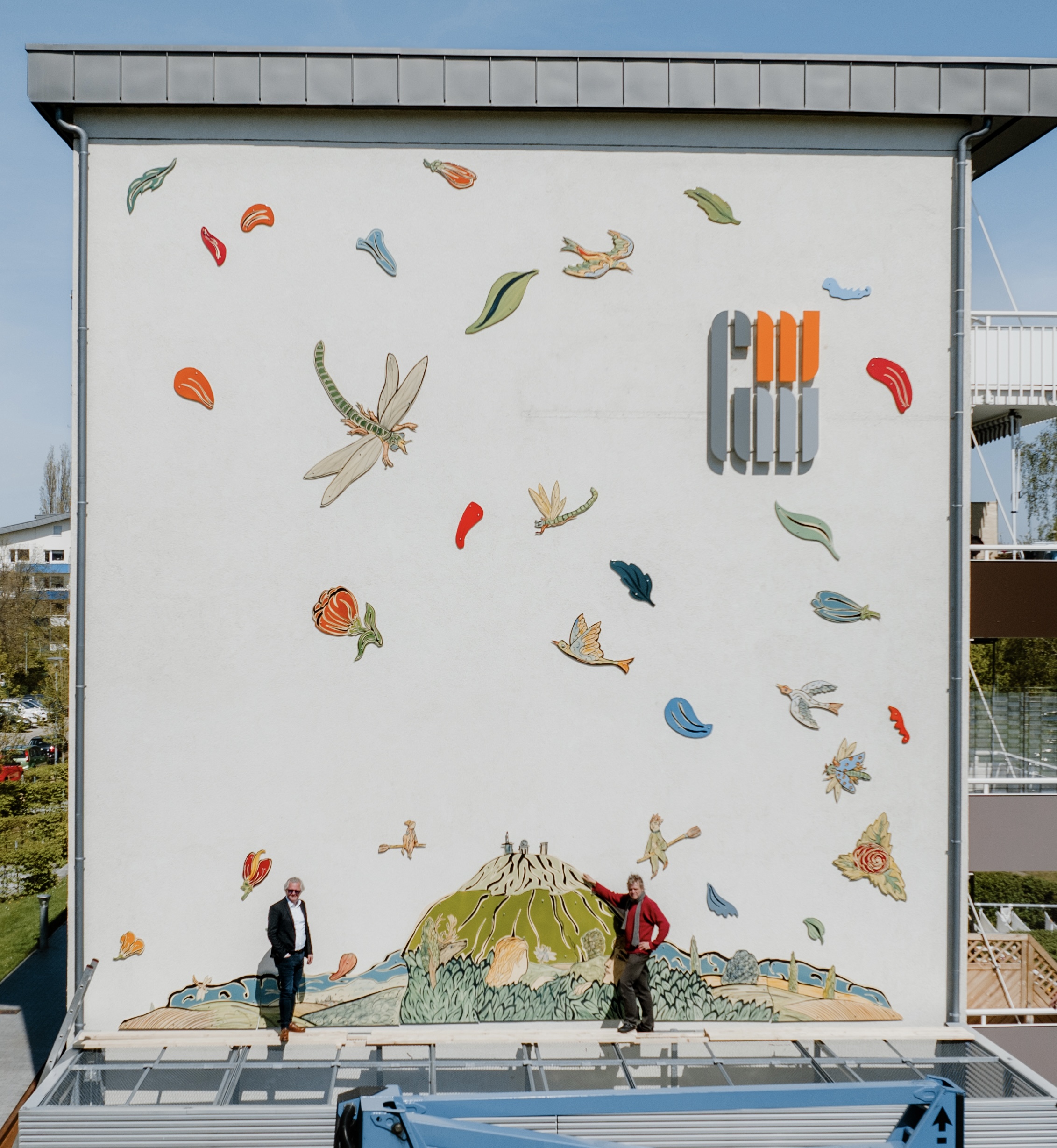 Kunst-Fassade im Wohngebiet Stadtfeld - GWW WR